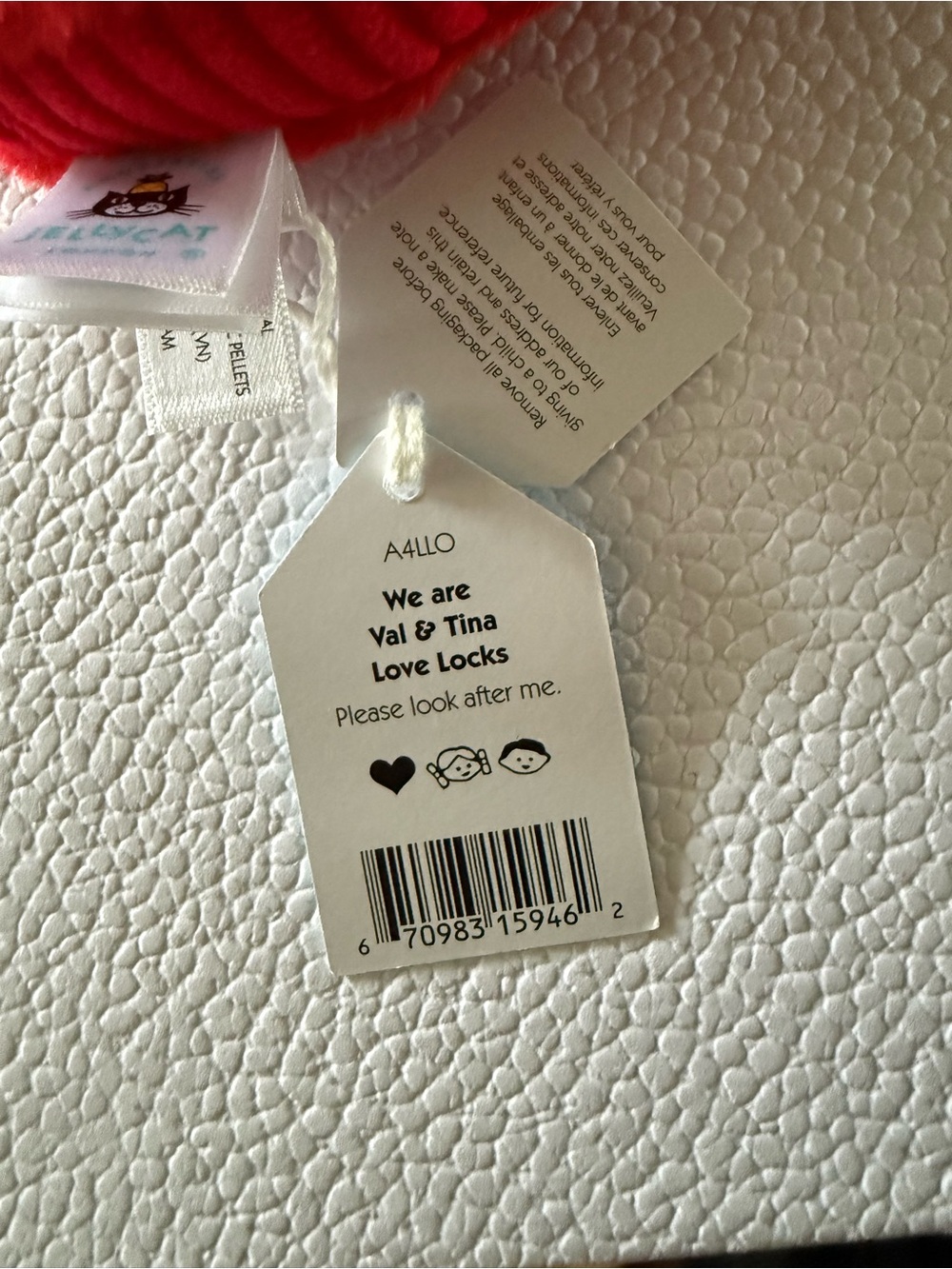 JELLYCAT LOVE LOCKS PLUSHY TOY - BRAND NEW - Picture 3 of 3